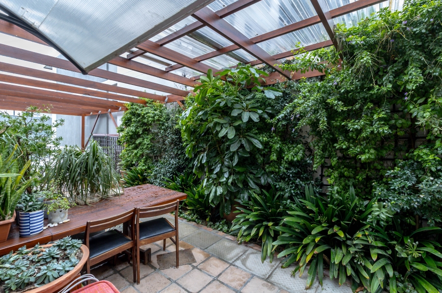 To Let 1 Bedroom Property for Rent in Vredehoek Western Cape